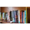 Image 2 : Books A