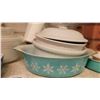 Image 2 : Vintage Pyrex & More A