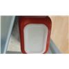Image 5 : Vintage Pyrex & More A
