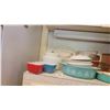 Image 6 : Vintage Pyrex & More A