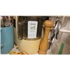 Image 3 : Vintage Sunbeam Mixmaster & More A