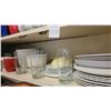 Image 2 : Tableware A