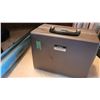 Image 2 : Argus Projector & Screen B