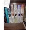 Image 16 : Books B