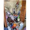 Image 1 : Christmas Décor & More B