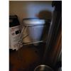 Image 12 : Coleman & Thermos B