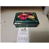 Image 1 : Moorcroft Covered Dish A