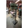 Image 2 : DELTA NJ62M650CW, 1/2 HP INDUSTRIAL DRILL PRESS ON PEDESTAL