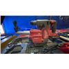 Image 2 : MILWAUKEE M18 HAMMERVAC WITH DUST EXTRACTOR IN HARD TRANSPORT CASE -1 BATTERY, 1 CHARGER