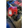 Image 5 : MILWAUKEE M18 HAMMERVAC WITH DUST EXTRACTOR IN HARD TRANSPORT CASE -1 BATTERY, 1 CHARGER