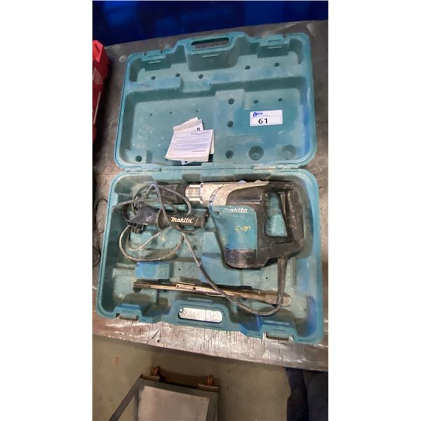 MAKITA HEAVY DUTY ELECTRIC ROTARY HAMMER IN HARD TRANSPORT CASE