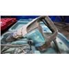 Image 2 : MAKITA HEAVY DUTY ELECTRIC ROTARY HAMMER IN HARD TRANSPORT CASE