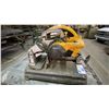 Image 2 : DEWALT DW871 14" ELECTRIC CHOP SAW