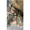 Image 10 : 2004 GMC W4500, 2DR FLATDECK TRUCK, WHITE, VIN J8DC4B14747008462,