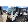 Image 1 : 2004 GMC W4500, 2DR FLATDECK TRUCK, WHITE, VIN J8DC4B14747008462,