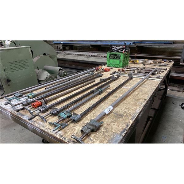 LARGE GROUP OF ASSORTED STYLE CLAMPS