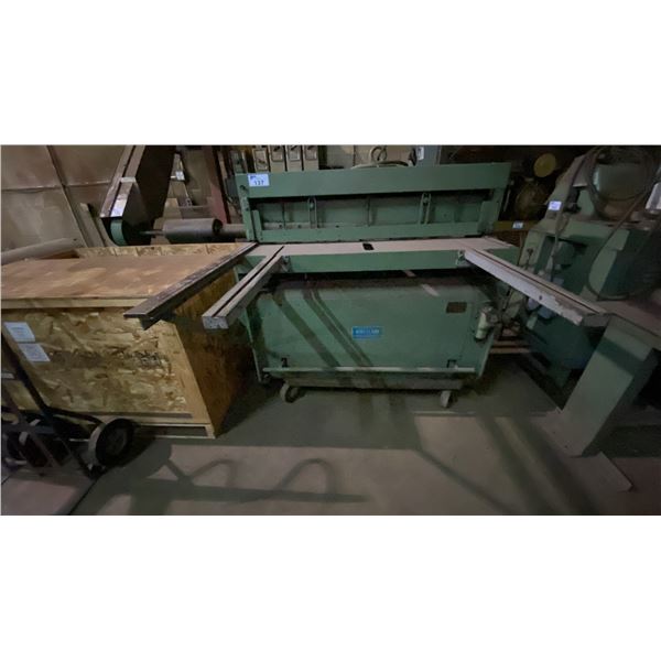 KINGSLAND HEAVY DUTY MOBILE METAL SHEARING MACHINE