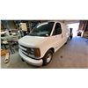 Image 1 : 2002 CHEVROLET EXPRESS 1500, 3DR CARGO VAN, WHITE, VIN 1GCEG15M221175480,