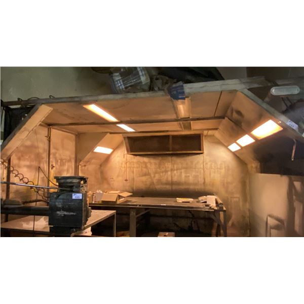 CUSTOM BUILT PAINT BOOTH WITH ASSORTED CONTENTS- 2 METAL WORK TABLES, PAINT & PAINT SUPPLIES