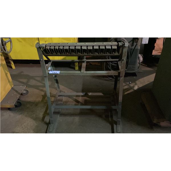 INDUSTRIAL MANUAL SHEET METAL CLEAT BENDER