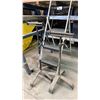 Image 3 : METAL ADJUSTABLE SAWHORSE, 2 MATERIAL ROLLER STANDS & FOLDING STEP LADDER
