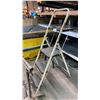 Image 4 : METAL ADJUSTABLE SAWHORSE, 2 MATERIAL ROLLER STANDS & FOLDING STEP LADDER
