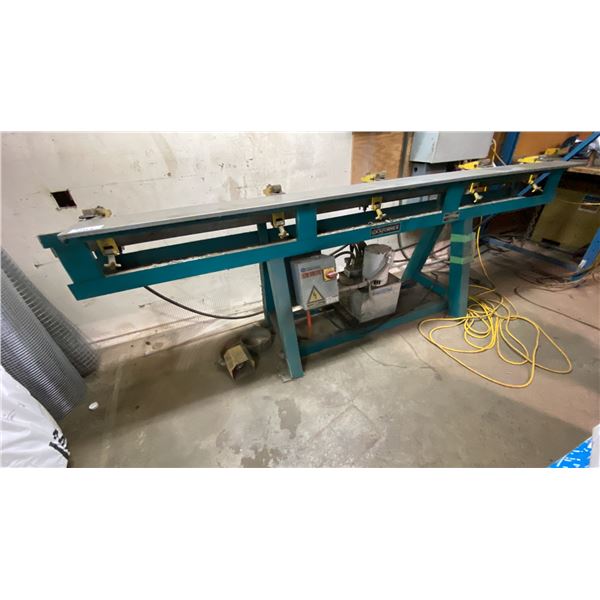 LOCKFORMER RESIDENTIAL NOTCHER, 20 GAUGE CAPACITY, APPROX 127"L