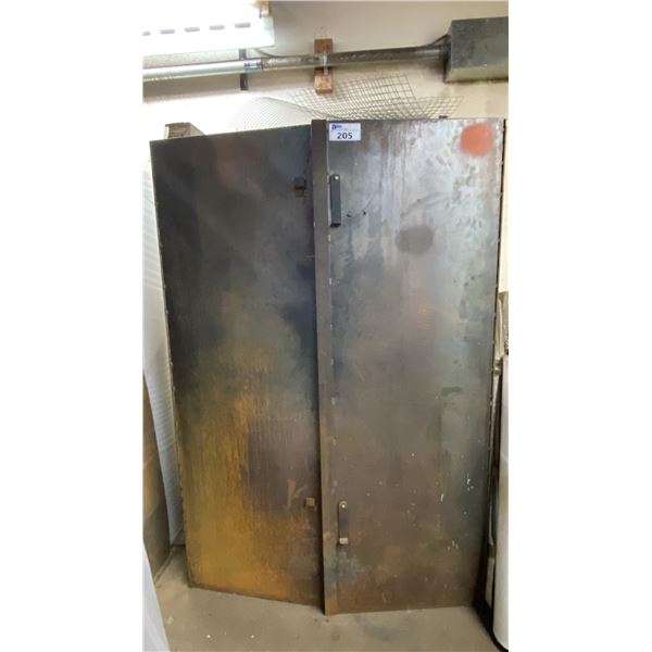 METAL 2 DOOR FLAMMABLES SAFETY STORAGE CABINET WITH MOSTLY PAINT CONTENTS - CABINET MEASURES APPROX