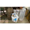 Image 1 : GROUP OF ASSORTED R-FOIL REFLECTIVE INSULATION ROLLS & CHICKEN WIRE