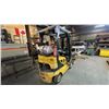 Image 3 : YALE GLC050VXNVRE085YELLOW PROPANE FORKLIFT WITH SOLID TIRES, FINGER CONTROLS, 3 STAGE MAST, SIDE