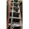 Image 2 : 14' LOUISVILLE ORANGE FIBERGLASS LADDER & FEATHERLITE ALUMINUM 10' LADDER