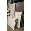 Image 2 : GROUP OF 5 ASSORTED PLASTIC FOLDING TABLES
