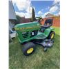 Image 2 : John Deere STX46 5-Speed Lawn Tractor