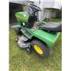 Image 3 : John Deere STX46 5-Speed Lawn Tractor