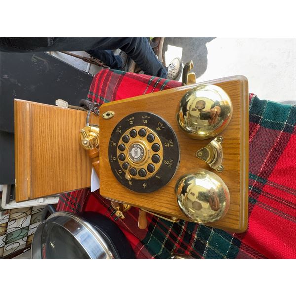 Classic Collectors Edition Wall Phone LW-93