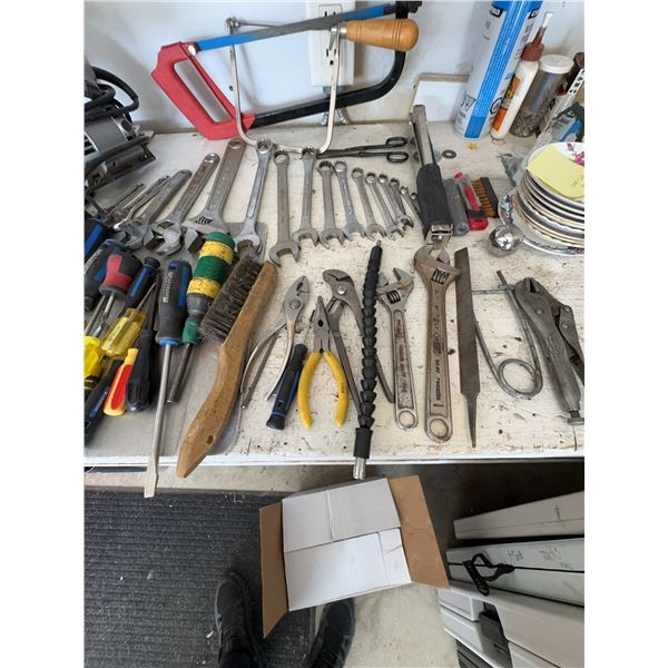 Hand Tools and Screwdrivers