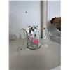 Image 2 : Glass Swan Figurine Set with Mirror Base