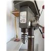 Image 2 : DELCO 12-Speed Heavy Duty Drill Press