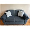 Image 1 : Blue Upholstered Loveseat
