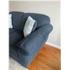 Image 3 : Blue Upholstered Loveseat