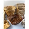 Image 3 : Decorative Wicker Storage