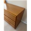 Image 3 : MCM Dresser & Mirror