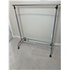 Image 1 : Metal Clothing Rack