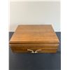 Image 13 : Cutlery Box with Servingware
