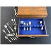 Image 5 : Cutlery Box with Servingware