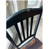 Image 4 : Nadeau Dining Table & Chairs