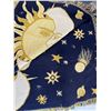 Image 5 : Sun & Moon Throw Blankets