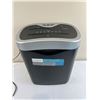 Image 1 : Omnitech Cross Cut Paper Shredder