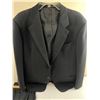 Image 7 : Men's Formal Attire