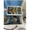 Image 6 : Costume Jewelry Lot
